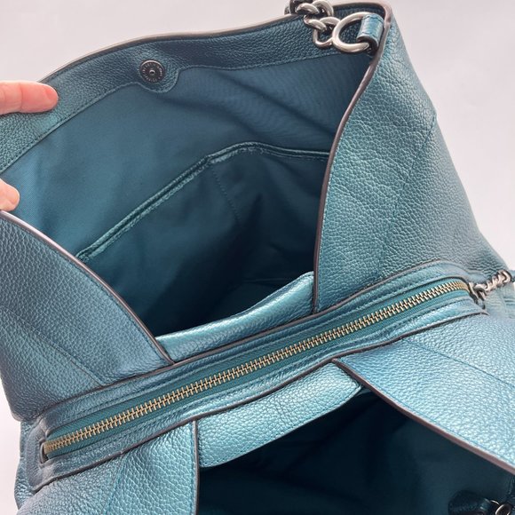 Coach Pebbled Leather Lexy Chained Shoulder Bag In Metallic Teal F22209 - NWOT - Picture 3 of 9